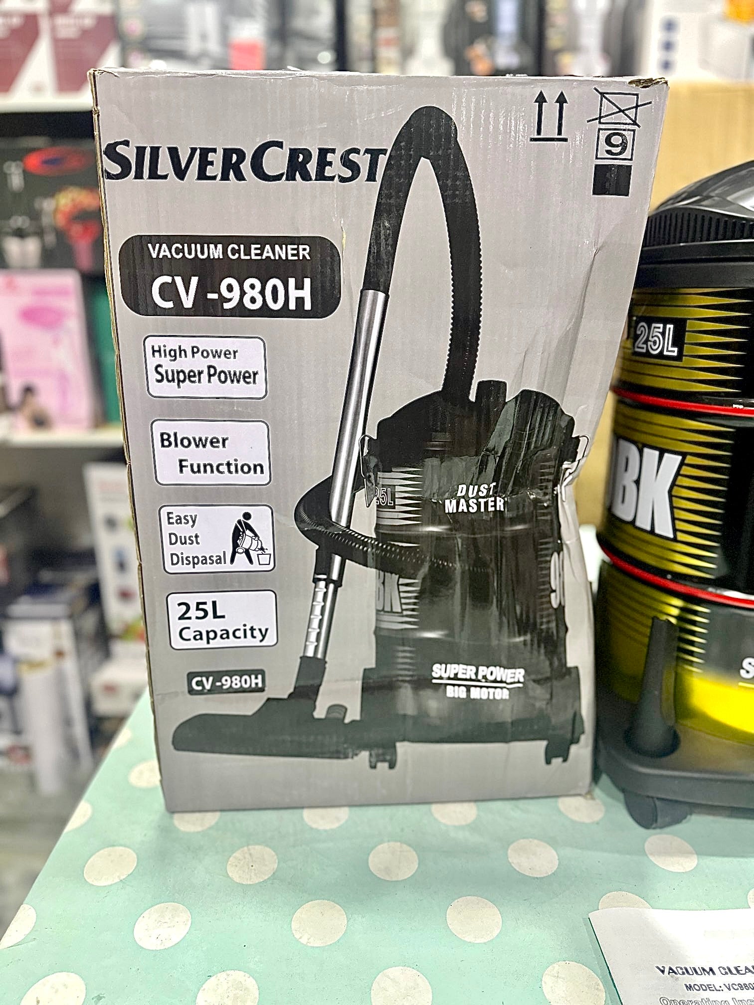 Lot imported Silver crest 2 in 1 dry and blow vacuum cleaner