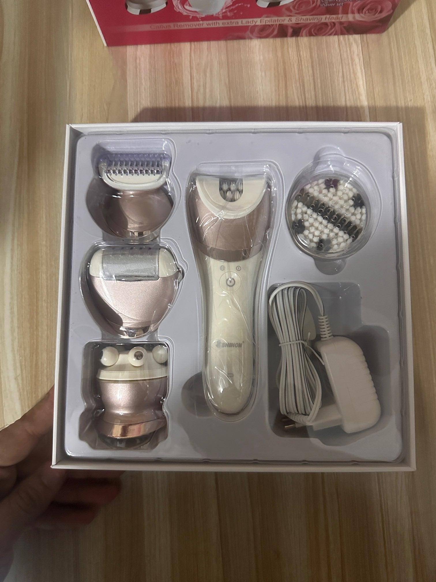 Shinon Multi-Function Ladies Epilator, Shaver, Massager, Brush & Callus Remover