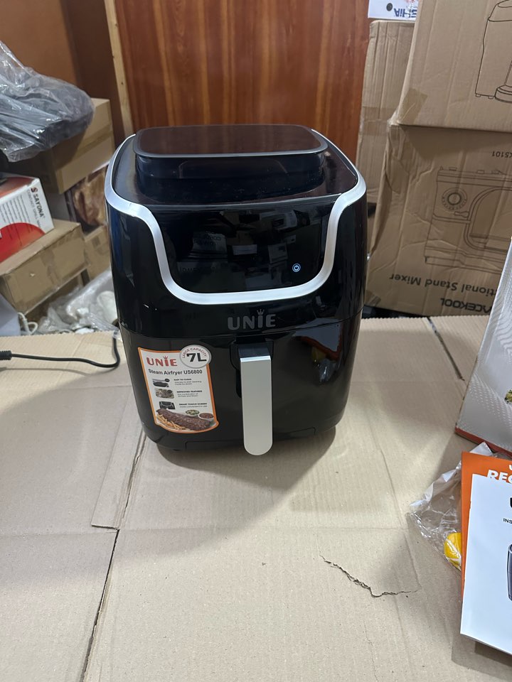 Lot Imported Unie 7L Steam Air Fryer