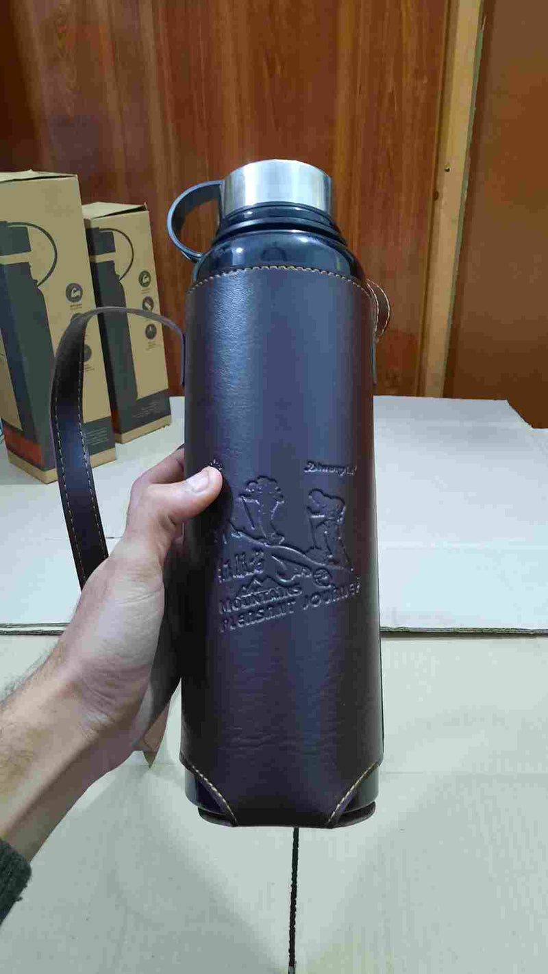 Hot and Cold Vacuum bottle