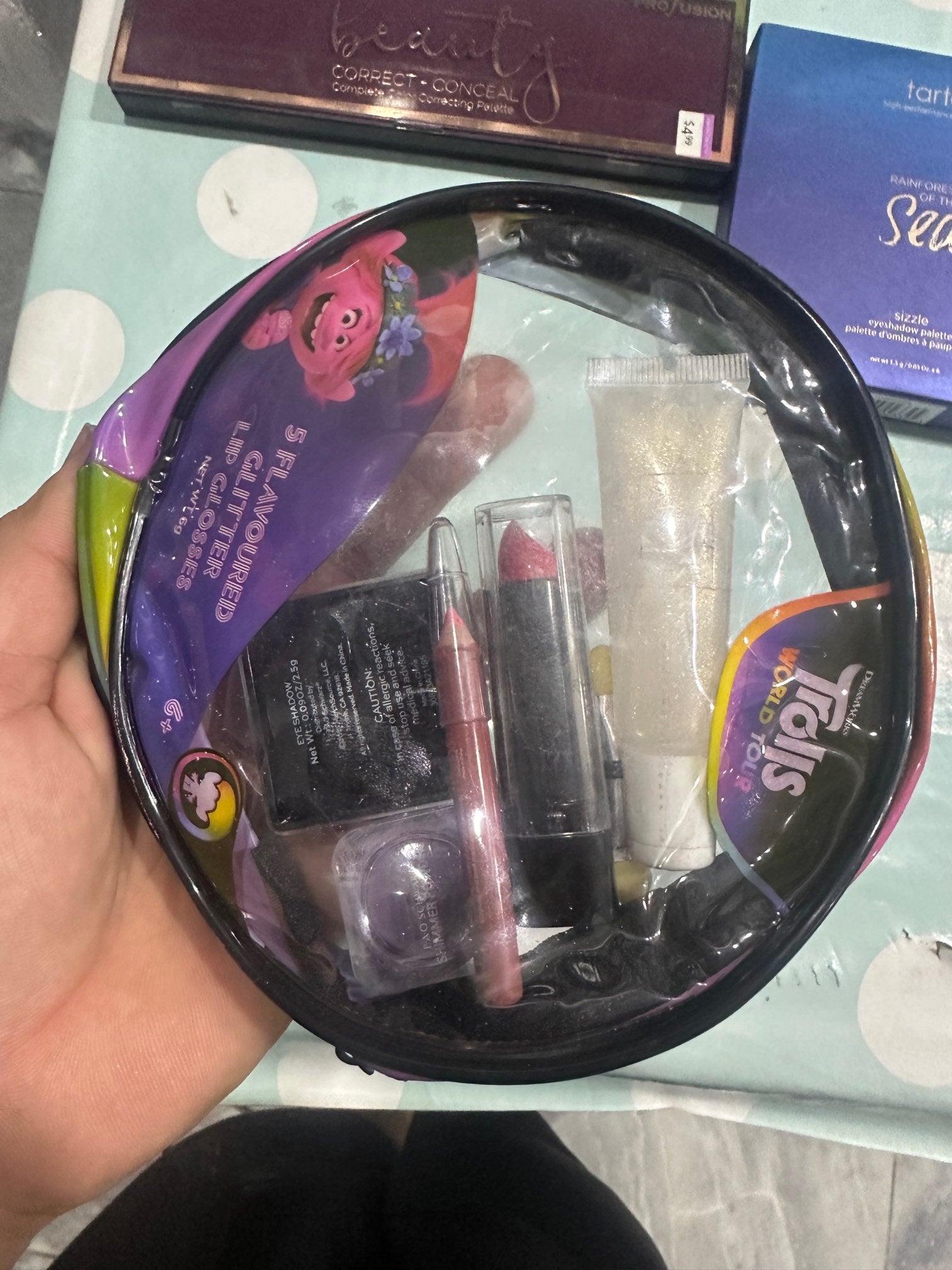 Eye shadow &Makeup kits collection