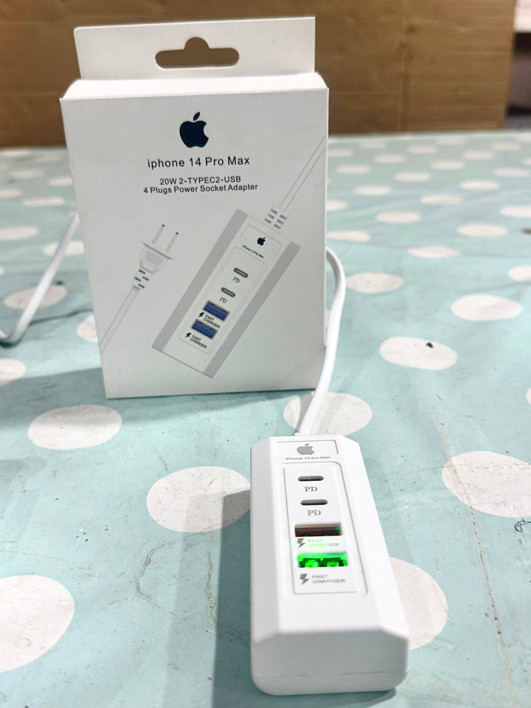 Lot imported fast charging adapters