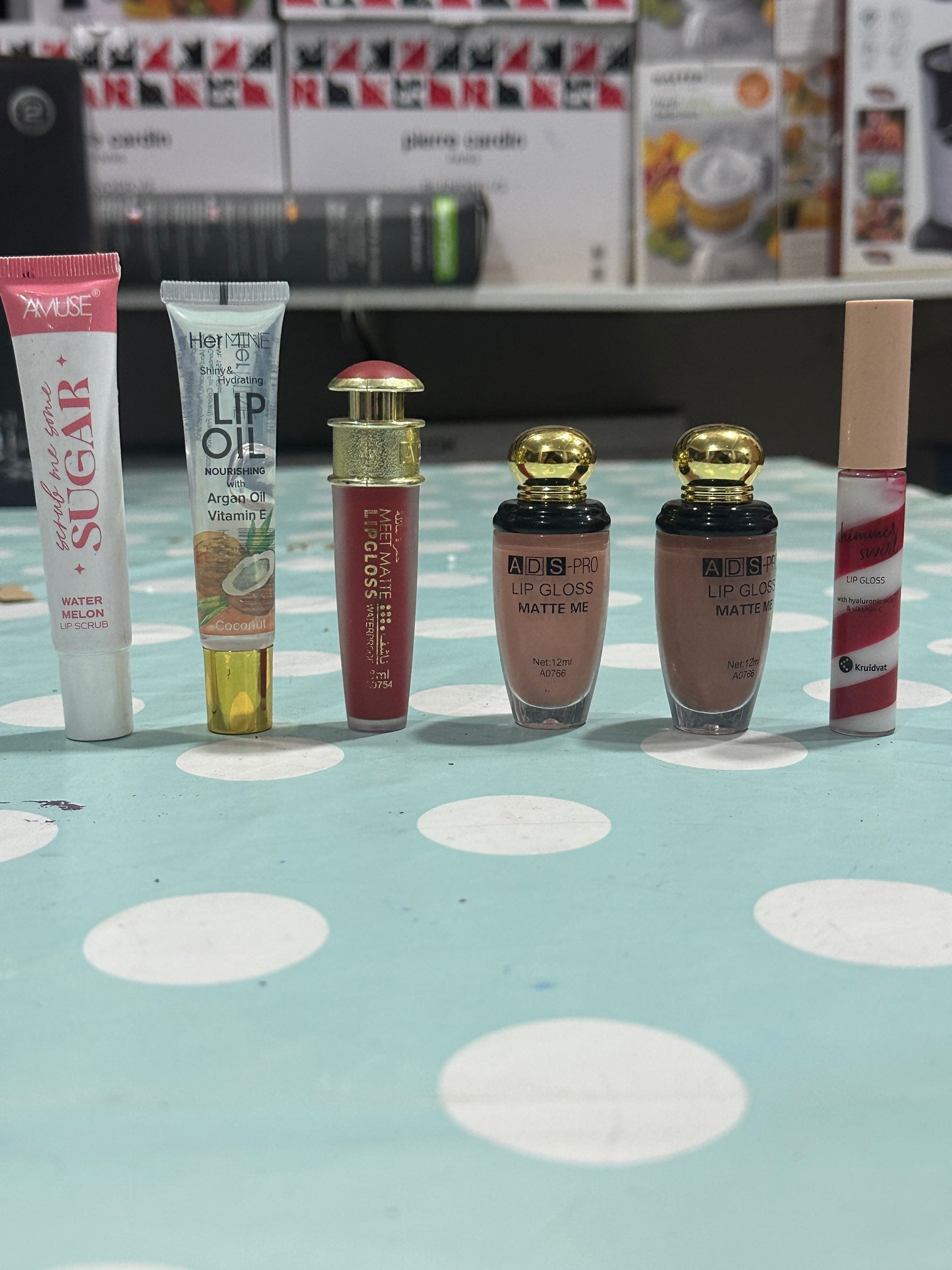 Lot imported lip gloss and lip scrub and lip oil collection
