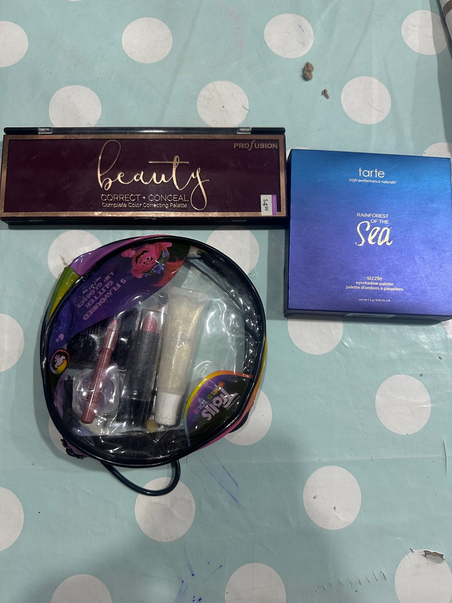 Eye shadow &Makeup kits collection