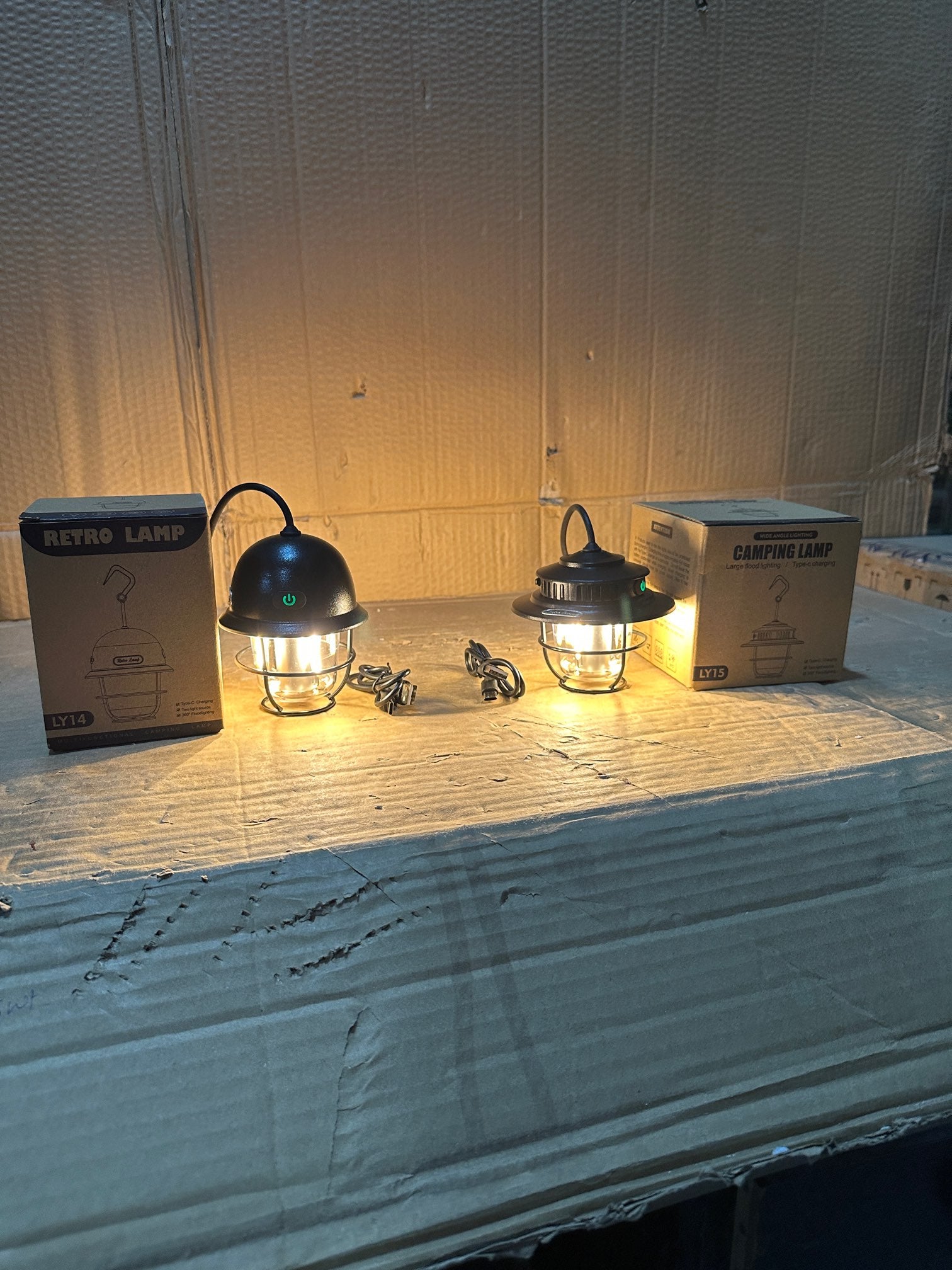 Lot imported 2 types Camping emergency lights