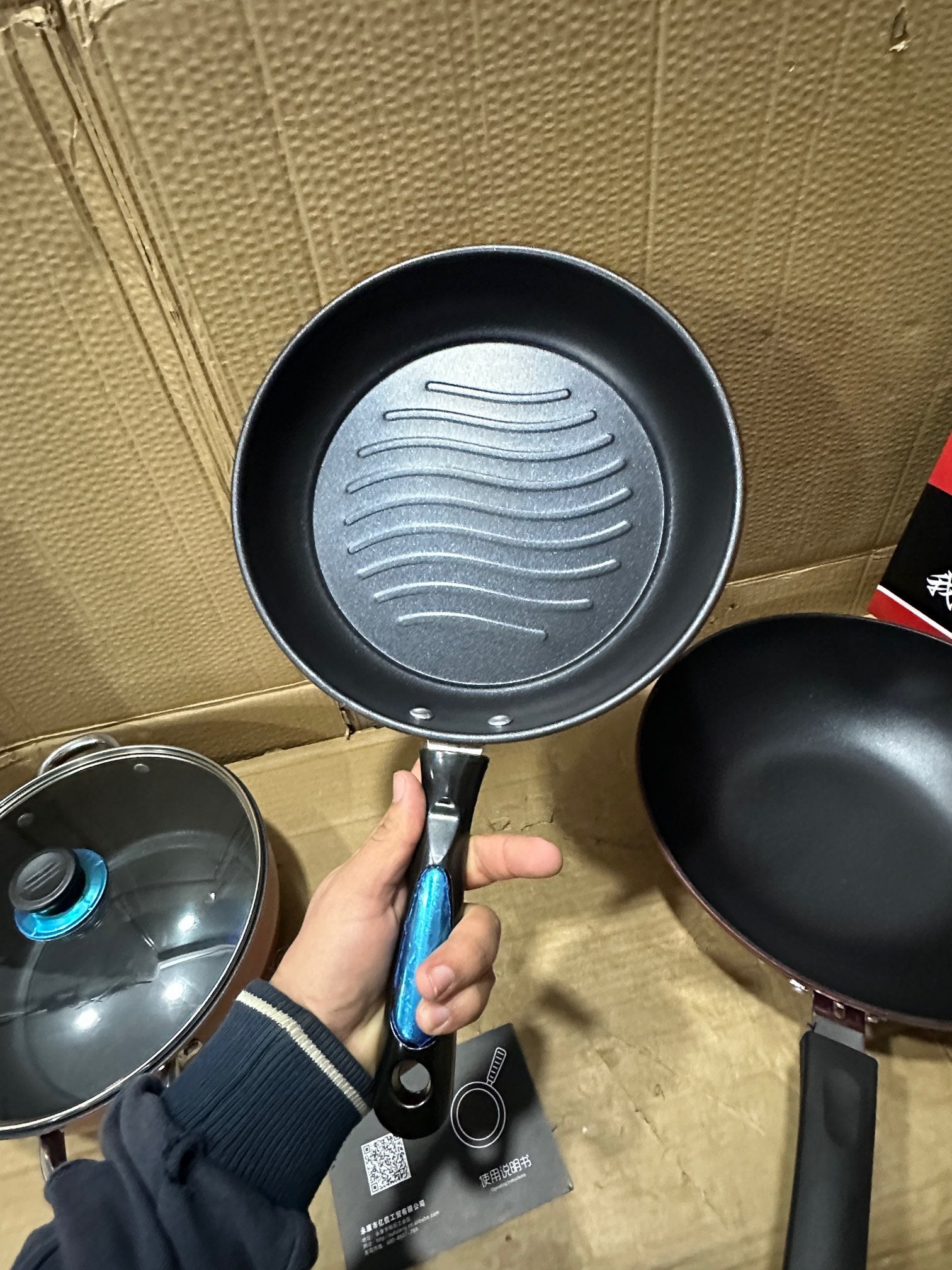 KOREAN LOT IMPORTED 4 PIECES FRY PAN SET