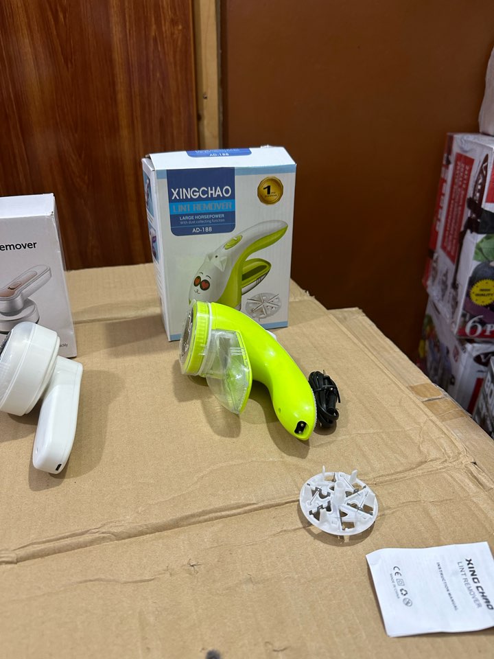 Rechargeable Lint Removers Collection