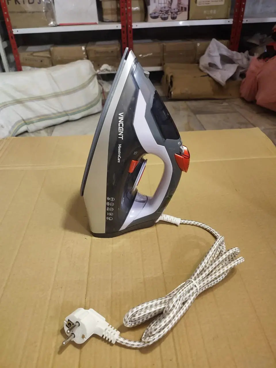 lot imported VINCENT Steam Iron