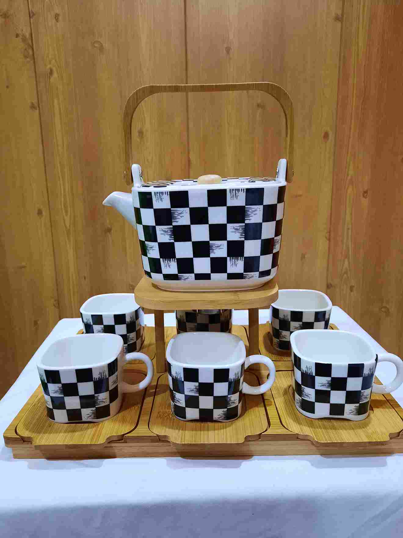 16 Pieces Premium Coffee/Tea Set