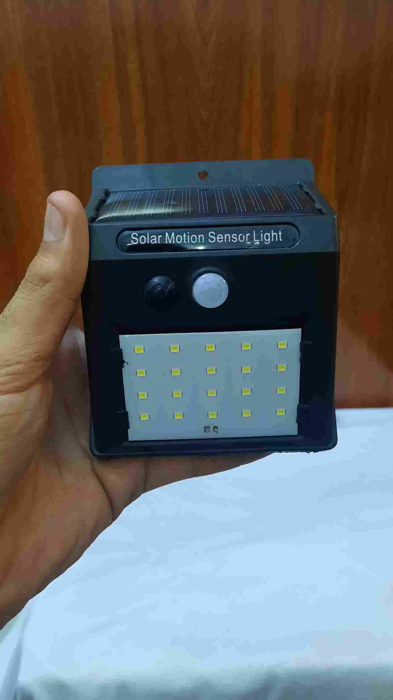 Solar Sensor Wall Light