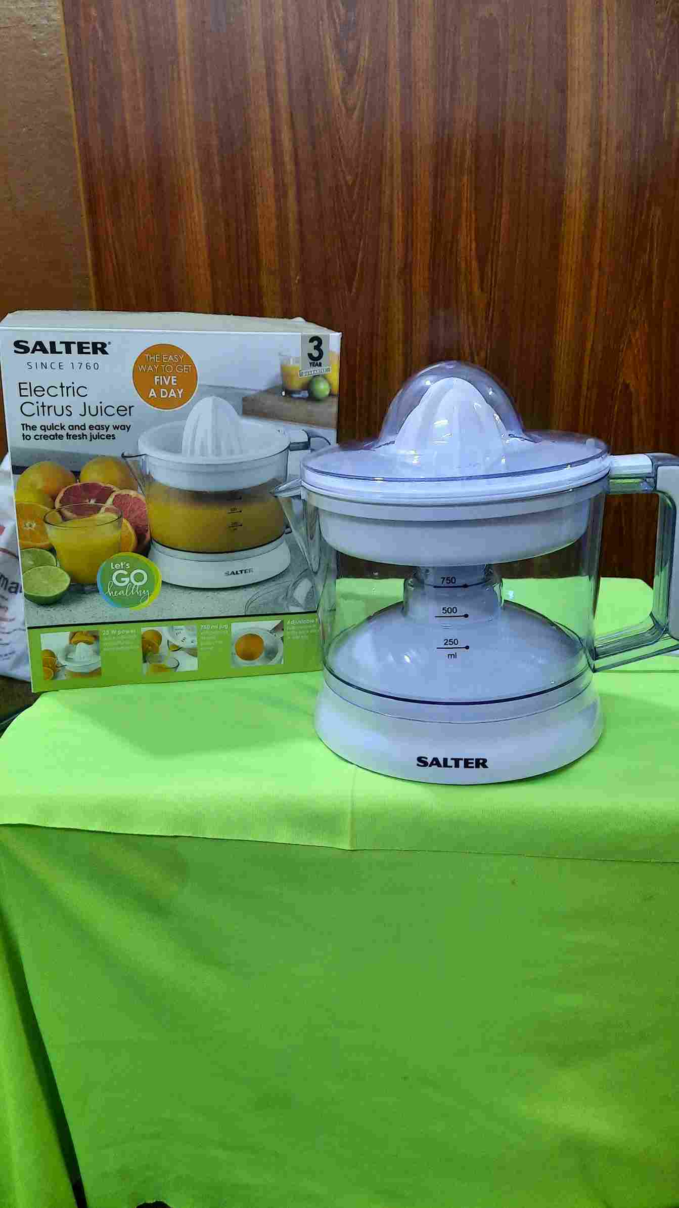 UK Original Citrus Juicer