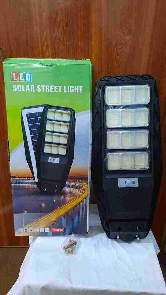 12 LED Solar Street Light