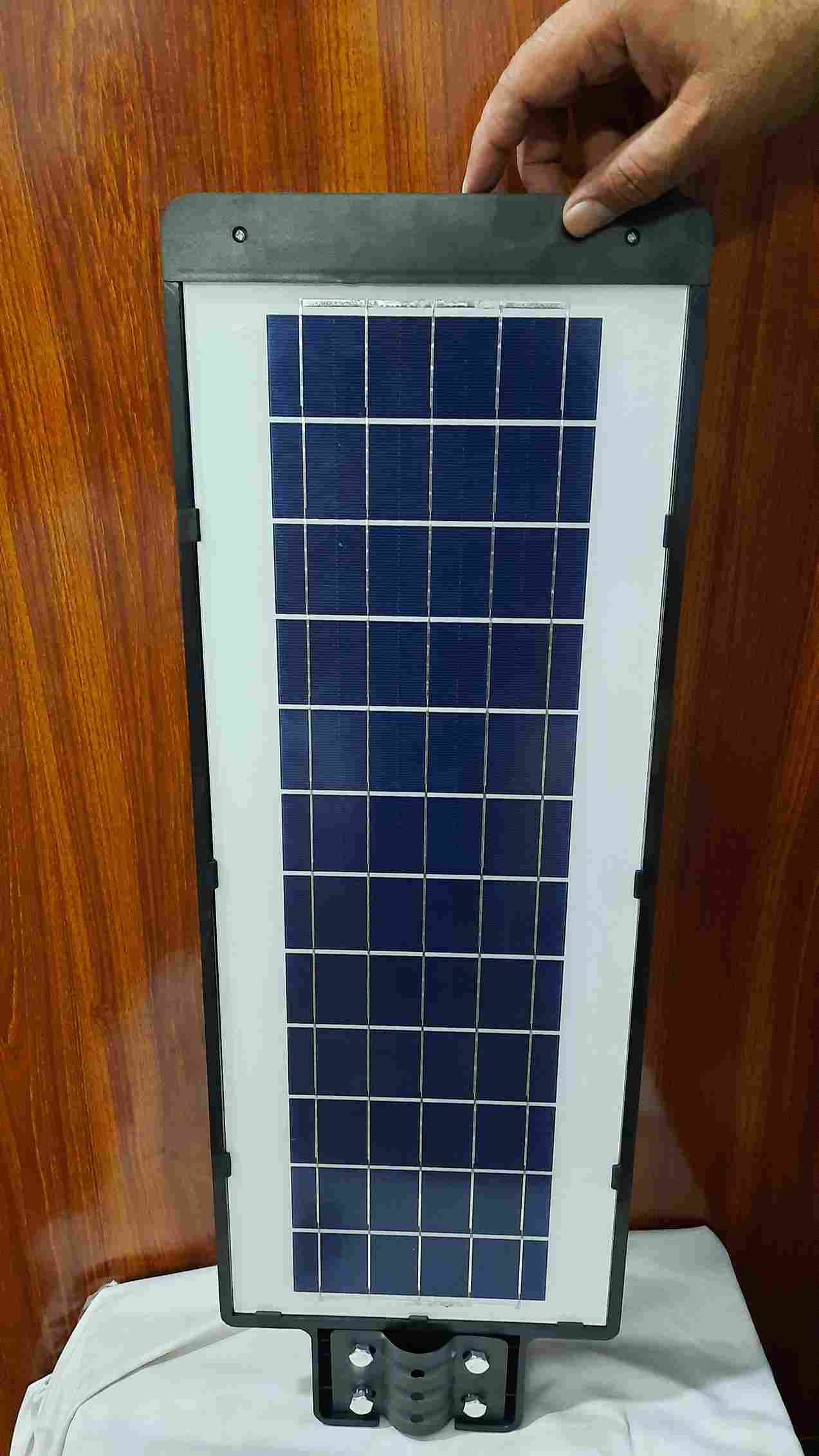 8 LED All In One Solar Street Light