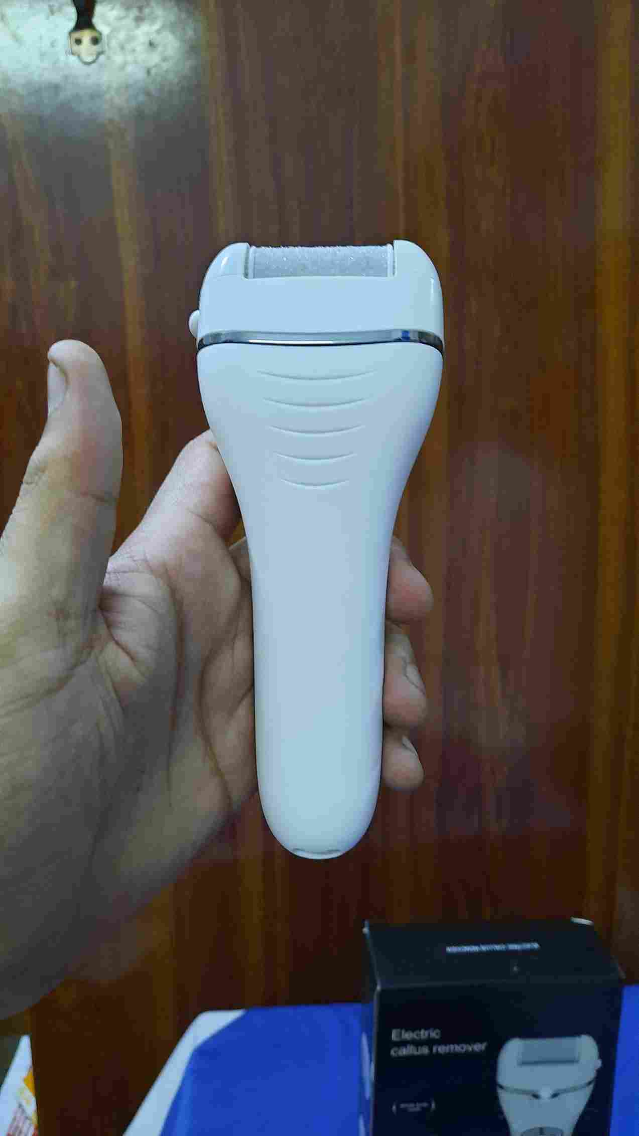 Digital Chargeable Callus Remover