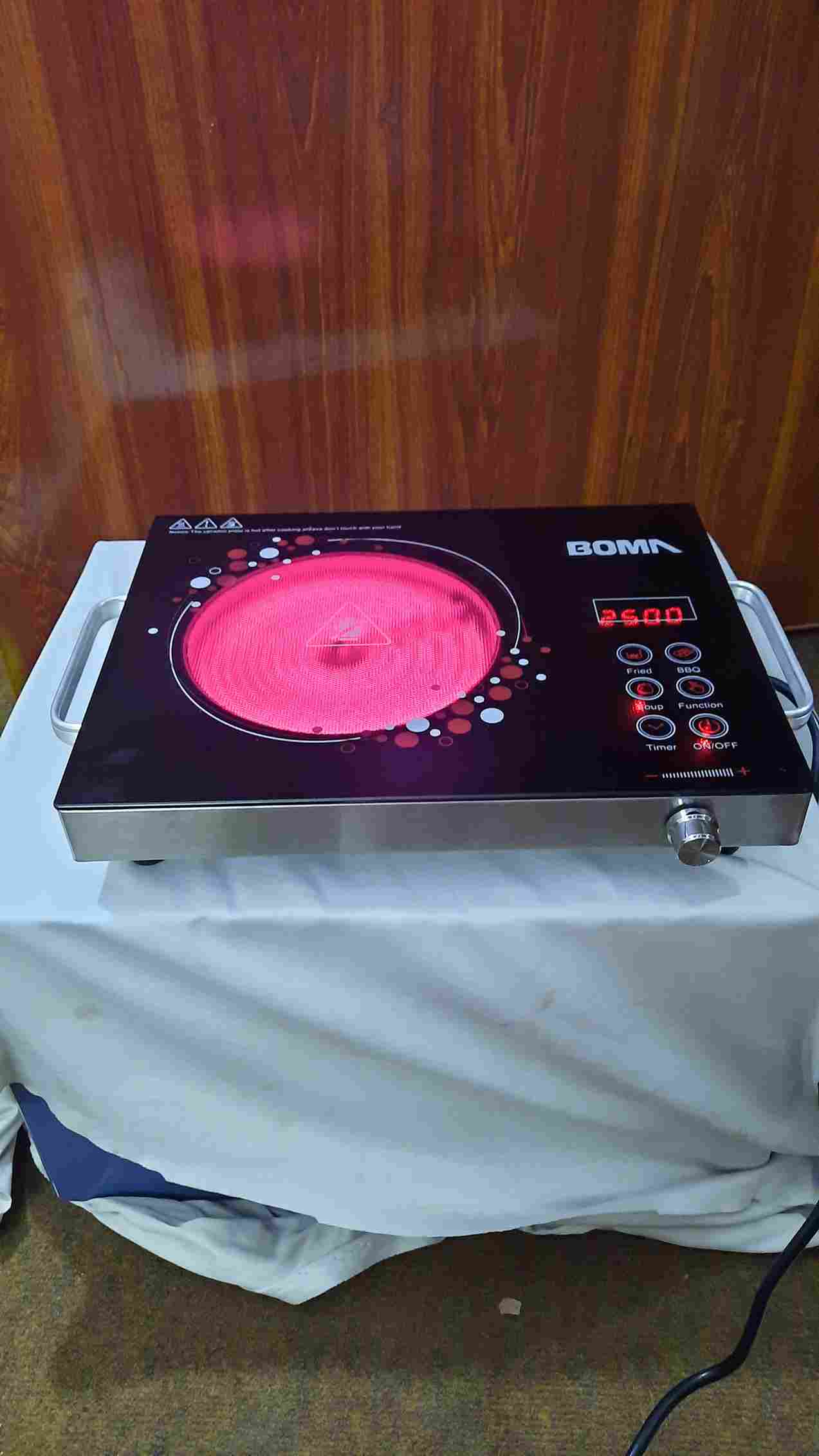 German Boma 2500 watt Universal Electric Hot Plate