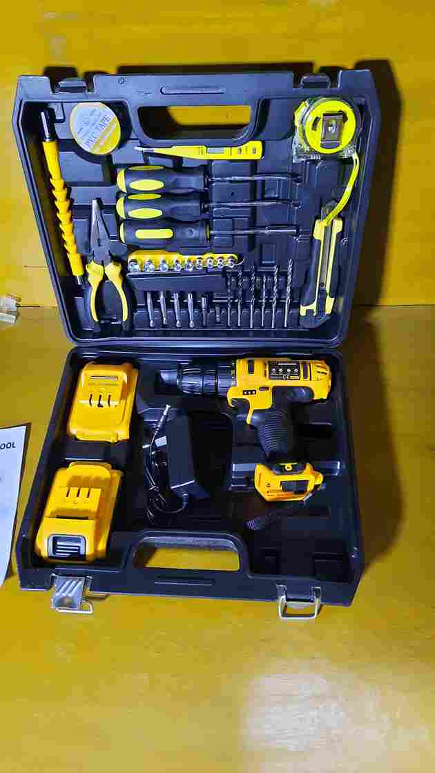 Dawreek 35 Pieces Chargeable Drill Tool Box