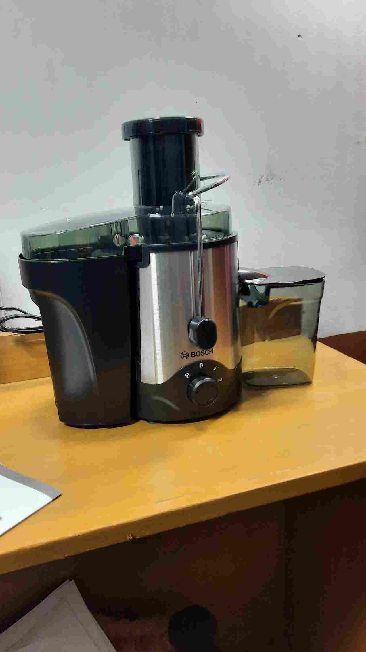 German 1400 Watt Centrifugal Juicer