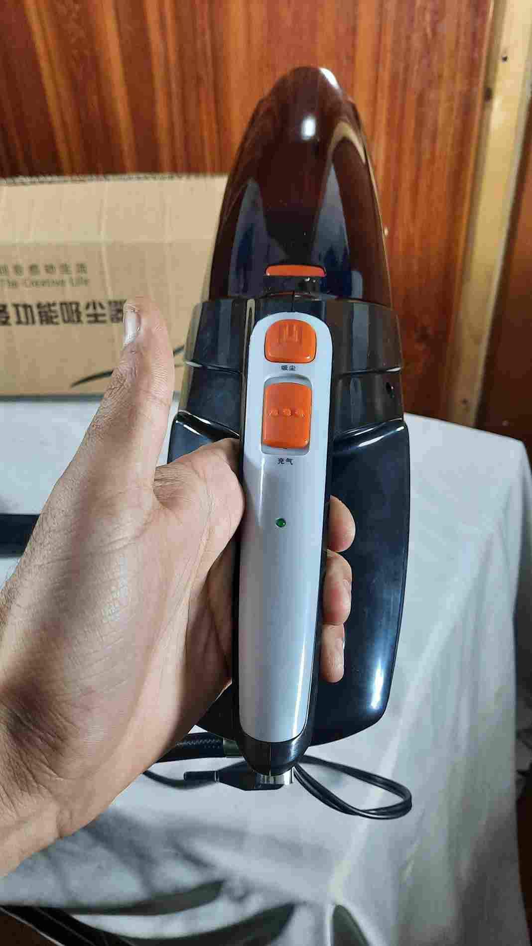 2 in 1 Tire Inflator And Vacuum Cleaner