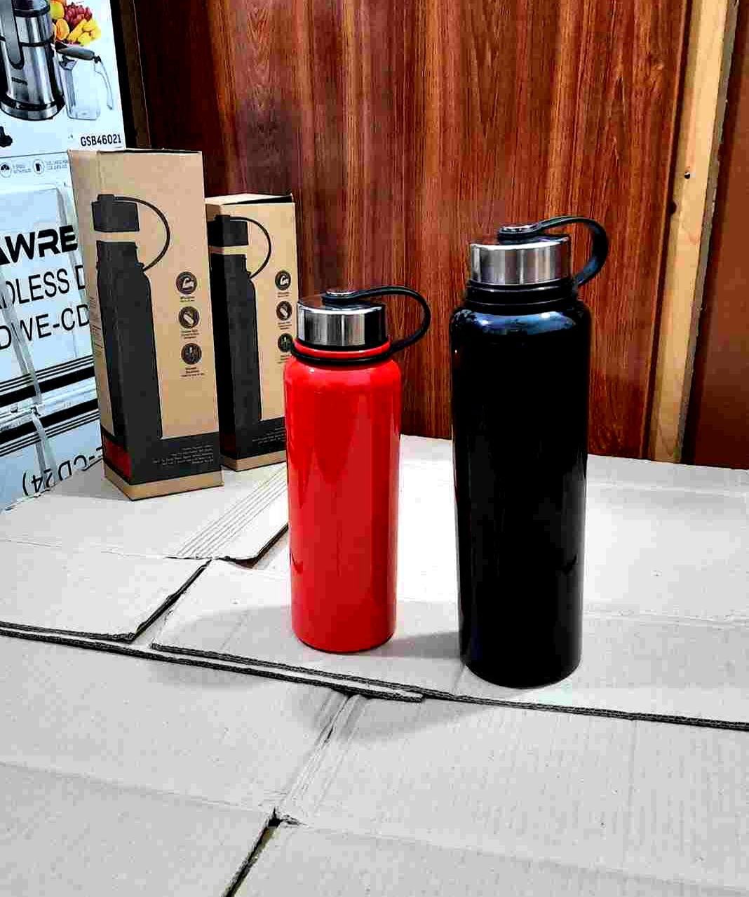 Hot and Cold Vacuum bottle