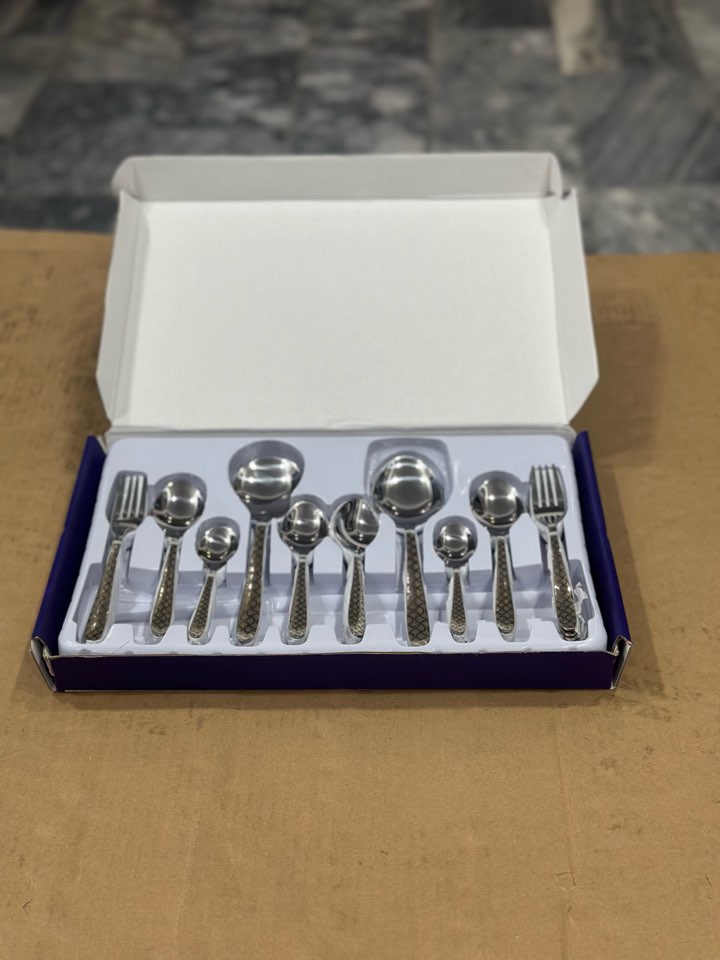 Lot Imported 52 Pieces Cutlery Set