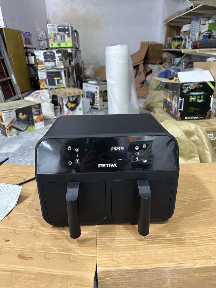 Germany Lot Imported 7.4 L Dual Zone Digital Air Fryer Petra