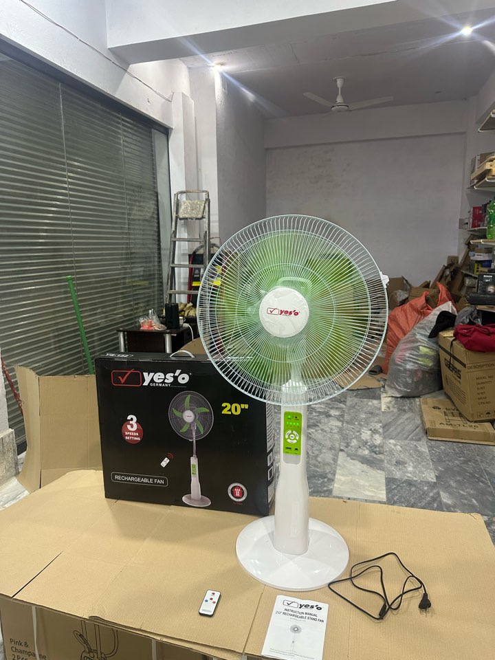 Yes'O Germany Rechargeable Fan