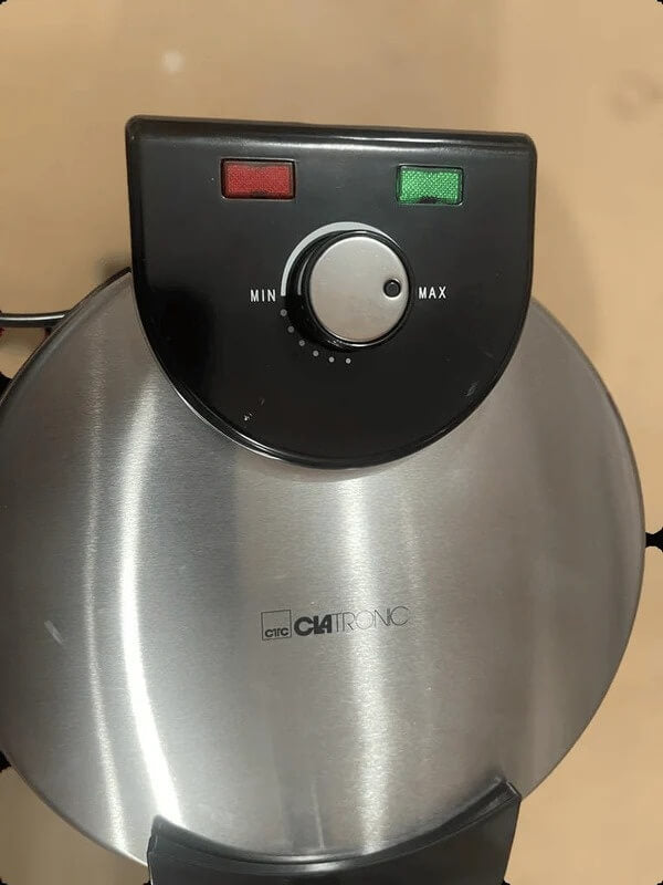 LOT IMPORTED CIATRONIC ROTI MAKER